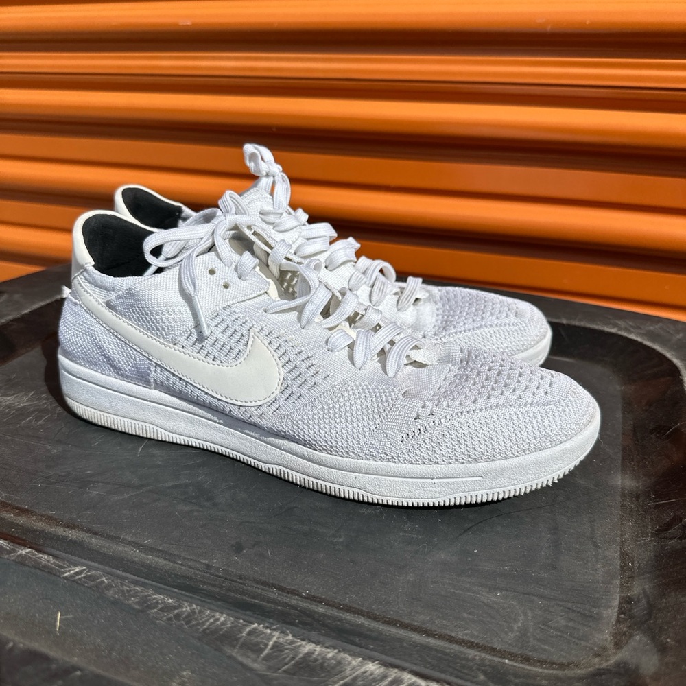 Nike Dunk Flyknit Rare White Sneakers size 10.5
